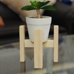 Blumenständer aus Holz, Kiefernholz, Holzständer für drinnen oder draußen
