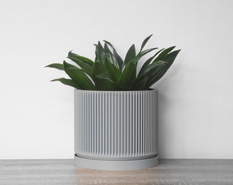 The Gravity Planter in Steel Gray