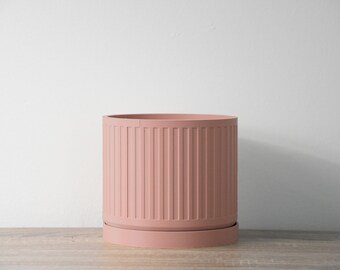 Maceta Jetsetter con drenaje y platillo en color rosa campestre, maceta única impresa en 3D, tamaños pequeños a grandes: 4", 5", 6", 7" y 8"