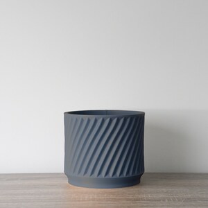 Penelope Planter with Drainage, 3D Printed Plant Pot, Home Decor, 6 Inch, 8 Inch, Succulent Pot, Flower Pot, Unique Planter, Plant Lover Gift, Event Decor, Modern Planter, Farmhouse Plant Pot, Miss Planty Pants