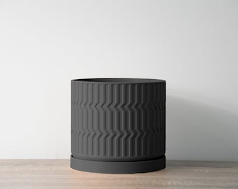 The Mabel Planter in Black