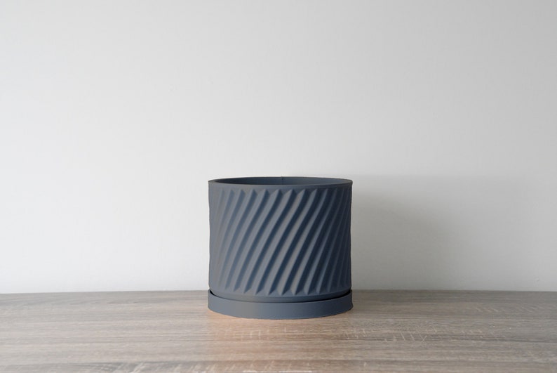 Penelope Planter with Drainage, 3D Printed Plant Pot, Home Decor, 6 Inch, 8 Inch, Succulent Pot, Flower Pot, Unique Planter, Plant Lover Gift, Event Decor, Modern Planter, Farmhouse Plant Pot, Miss Planty Pants