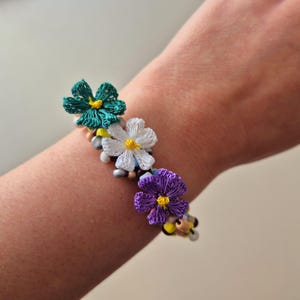 Flower Bracelets, Crochet Bracelet, Flower Jewelry, Turkish Oya Bracelet, Gift Floral Bracelet, Daisy Gifts,Gift for Women,Gift For Her