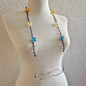Eyeglass Chain with Flowers / Floral Glasses Chain / Eye Glass Holder / Eyeglasses Holder Necklace / Lanyard for Reading Glasses / Oya