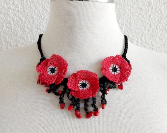 Poppy Necklace, Crochet Oya Necklace, Crochet Bib Necklace, Crochet Necklace, Flower Necklace