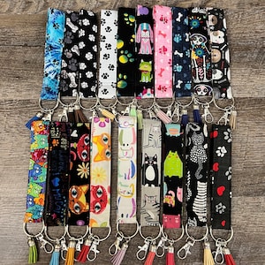 Llavero con forma de pata de perro, llavero de muñeca con cierre de pinza de langosta, giratorio, herrajes plateados, llavero de gato de algodón, regalo resistente con forma de hueso de perro para amantes de los perros y los gatos