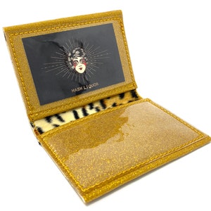 Cartera pequeña dorada para tarjetas, identificación y efectivo - Metal Flake, Glitter Vinyl, Sparkly, Rockabilly, Psychobilly, Bifold Wallet, Leopard print