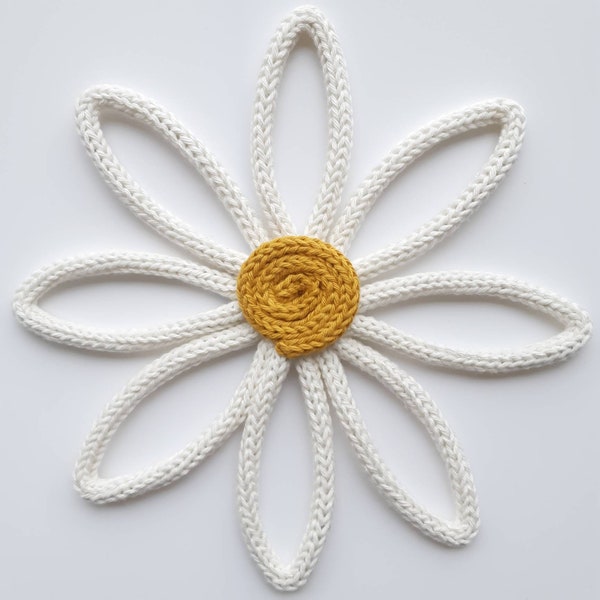 Knitted Wire Daisy // Wire Decor // Wire Nursery Decoration // Flatlay Prop // Daisy Flower