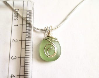 Sea Glass Necklace jewellery: Silver Wire Wrapped handmade Pendant with Sterling Silver Chain