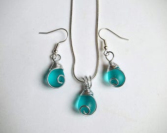 Teal blue Sea Glass Earrings and pendant necklace: Handmade Wire Wrapped Jewelry set