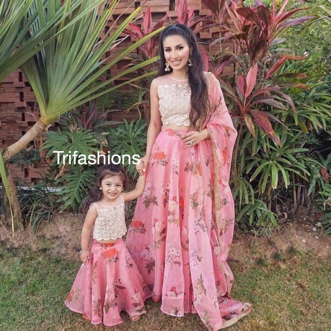Floral Organza Lehenga for Mom and Daughter Designer Lehenga - Etsy New  Zealand
