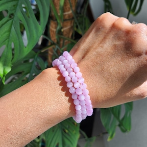 Kunzite Bracelet • 6mm Pink Kunzite Crystal Bracelet • Natural Kunzite gemstone bracelet • Round Gemstone Bead Bracelet Gift • yoga bracelet