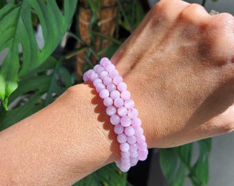Bracelet de kunzite • Bracelet en cristal de kunzite rose de 6 mm • Bracelet de pierres précieuses de kunzite naturelles • Cadeau de bracelet de pierres précieuses rondes • Bracelet de yoga