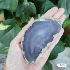 Agate Enhydro • 3.9&quot; Enhydro crystal with clear large water bubble • Agate crystal enhydro gift home decoration - Watch video for the bubble