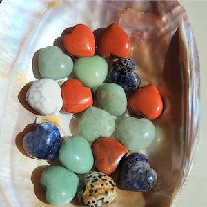 Crystal heart carving - Mixed hearts - small mini assorted gemstone hearts - puffy crystal hearts - hearts gift home decoration
