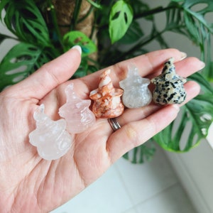 Pumpkin crystal, Halloween crystal pumpkin • Small, cute, Jack O Lantern, crystal decoration • Spooky pumpkin- stone pumpkin - crystal gift