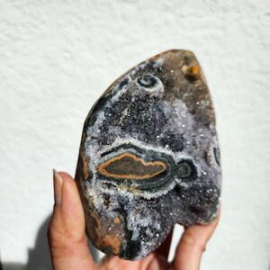 Amethyst Free Form with customized wooden base. this sparkly and unique crystal specimen has stalactite within the gray amethyst minerals. Perfect gift to all crystal collectors. Beautiful crystal home decoration displays.