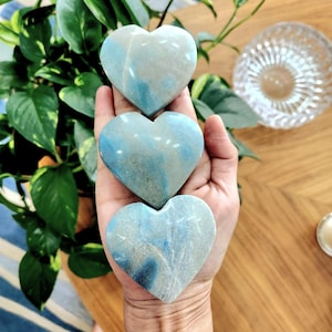 Trolleite Heart, 2.4&quot; Blue Trolleite Heart Shape Carving, Gemstone Healing Gift Metaphysical Crystal home decoration