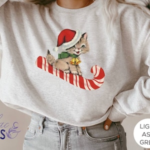 Retro Christmas Cat Sweatshirt | Vintage Holiday Graphic Shirt | Classic Merry Christmas T-Shirt | Cute Womens Holidays Winter Gift