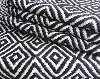 Diamond Weave Cotton Handloom Rug - Black