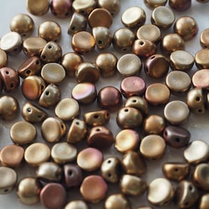 Cabochon 2-hole metallic mix beads. 6mm. 15 pieces