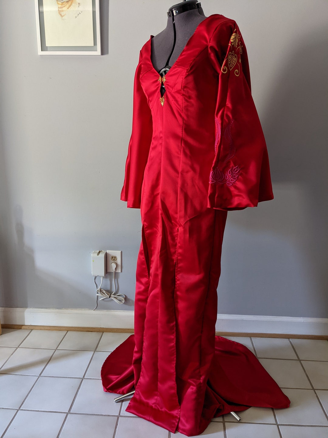Carmilla Castlevania Season 4 Dress Pattern and Sewing