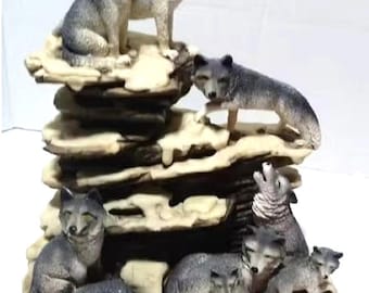VTG Wolf Pack On Snowy Mountain Cliff Wolves Family Statue Sculpture Figure 11”