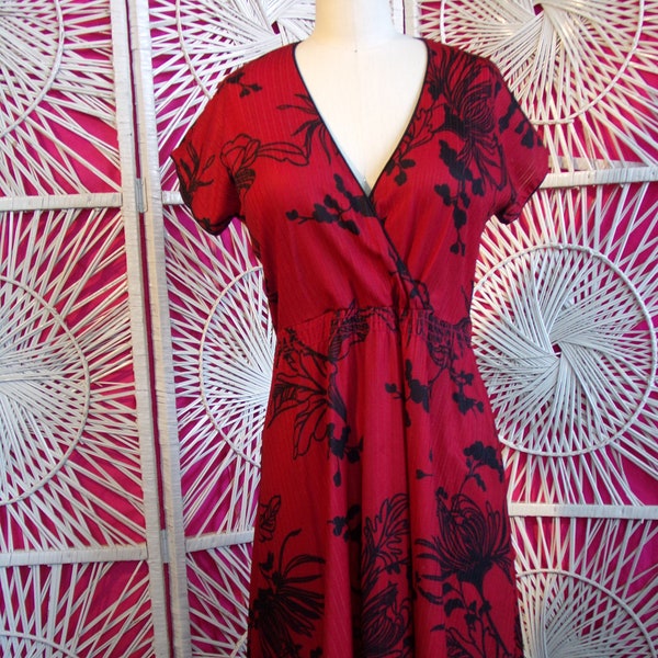black and red maxi