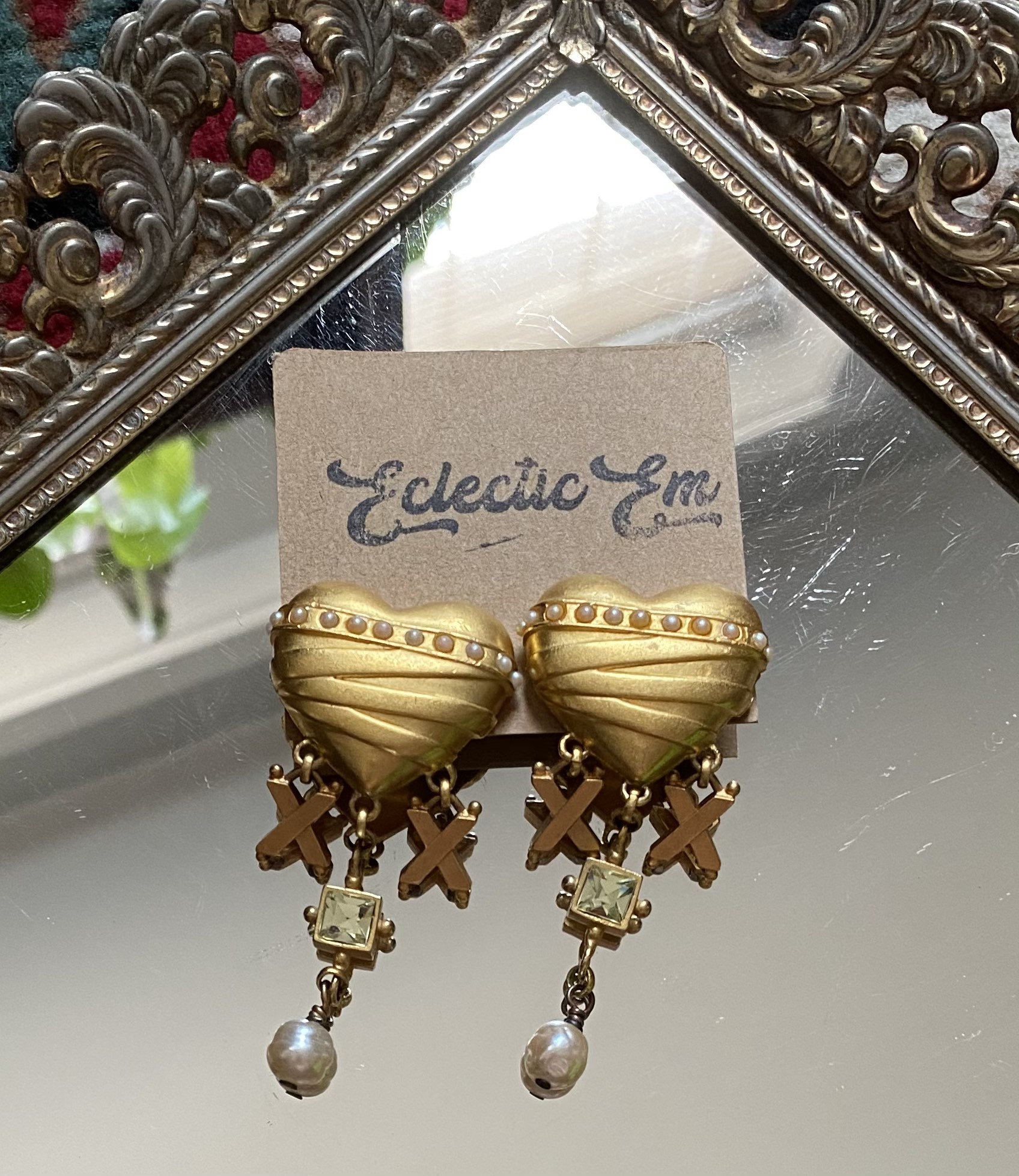 Vintage Linda Levinson Signed Clip on Earring - Etsy display picture 1
