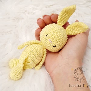 Cuddly toy rabbit, rabbit toy, soft toy rabbit crocheted in different colors, rabbit for babies and photoshoot, cuddly rabbit. Vanille