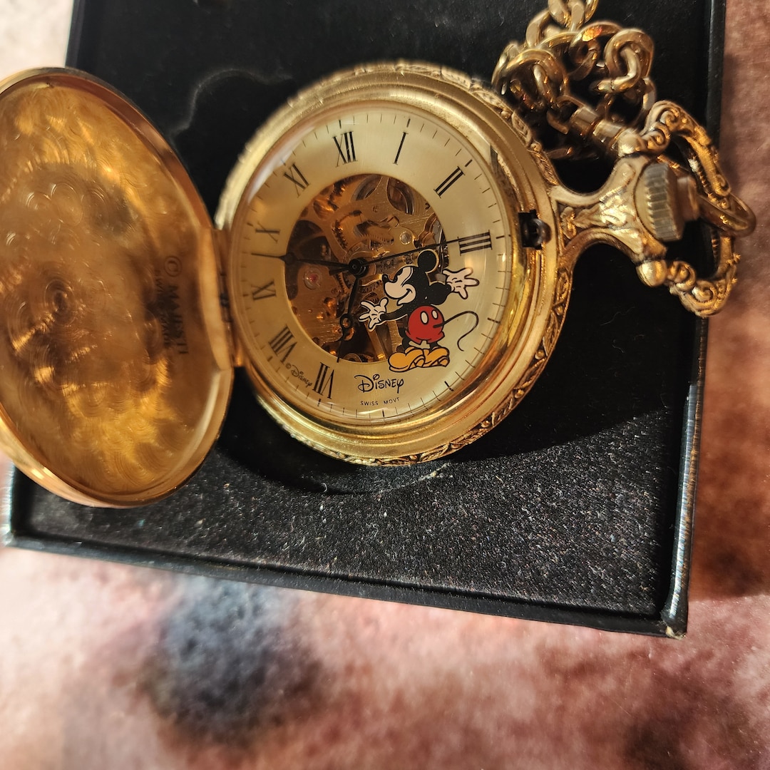 Disney Mickey コレクション Mouse Pocket Watch 1996 Disney Mickey