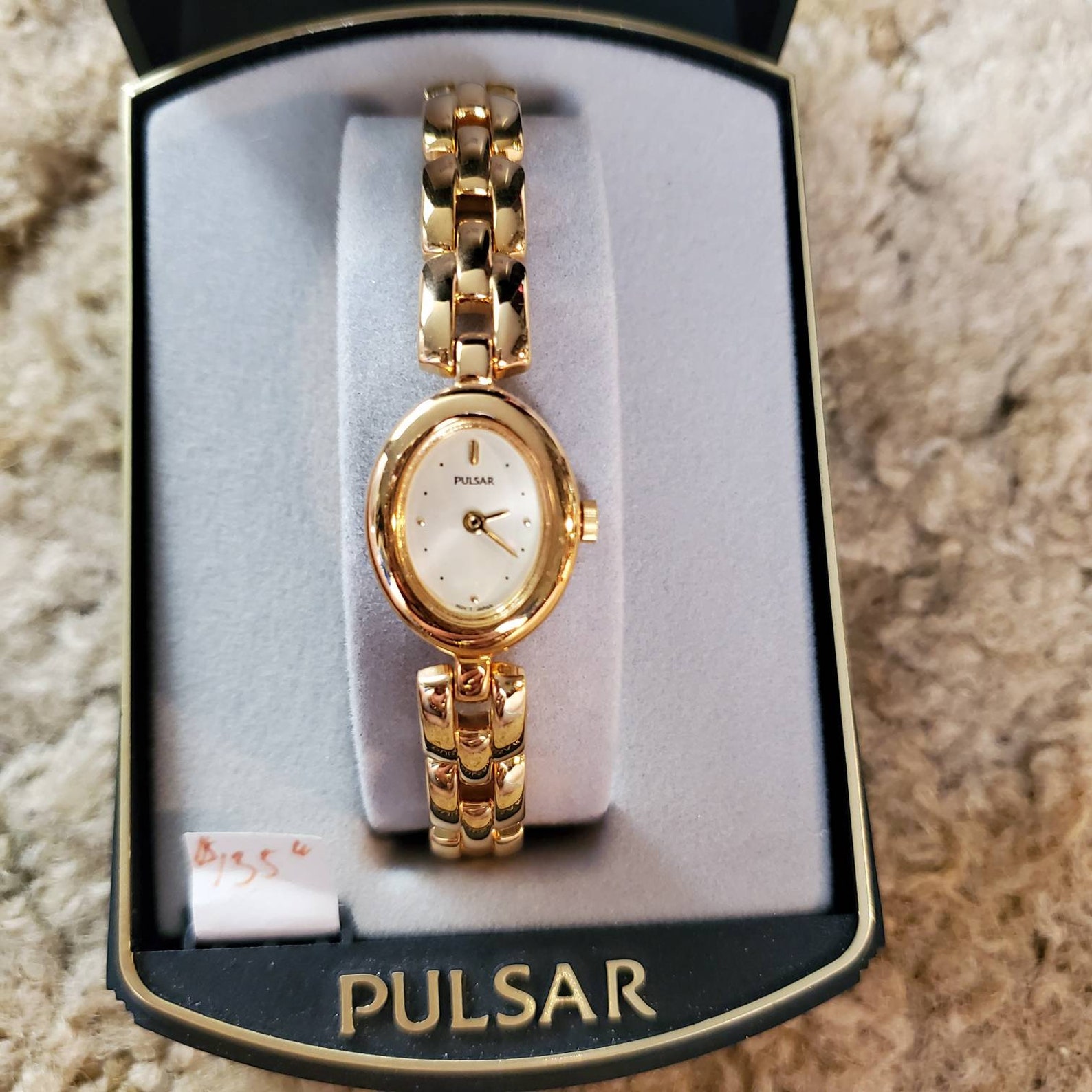 Ladies Pulsar quartz watch with gold colored metal band new Etsy