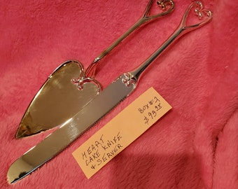 Heart cake knife and server - new