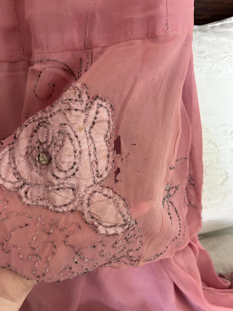 rose dress Dusty Prom Dresses Off The Shoulder Flower Appliques Sequined Bod Style:EP00461DN 1950s Dress Vintage 50s Straps & Sleeves_Long Sleeve