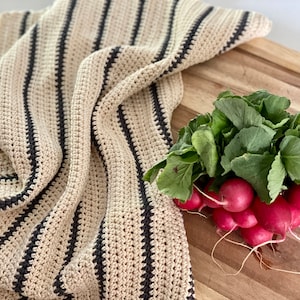 Crochet Pattern: The Bass Kitchen Towel / Tea Towel / Dish Towel / Digital Download / PDF