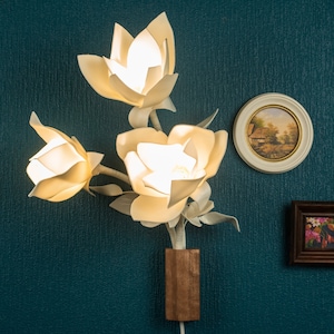 White Plug In Bedside Floral Sconce, Rustic Flower Wall Lamp with Cord, Farmhouse Wall Sconce Light with Wooden Elements