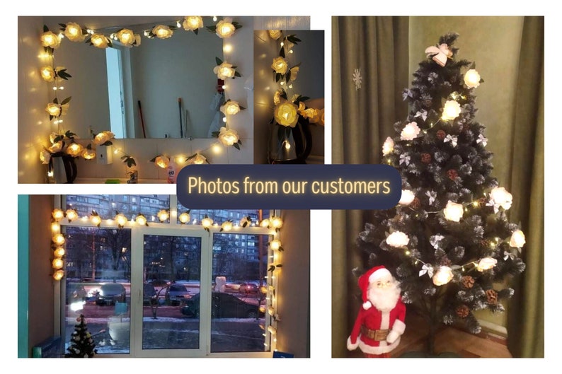 Op de afbeelding: Drie foto's die een string met witte bloemenlichten met warm witte LED-lampen laten zien. De lichten zijn om een spiegel, een raam en een kerstboom gewikkeld. De tekst "Foto's van onze klanten" is zichtbaar in het midden van de afbeelding.
