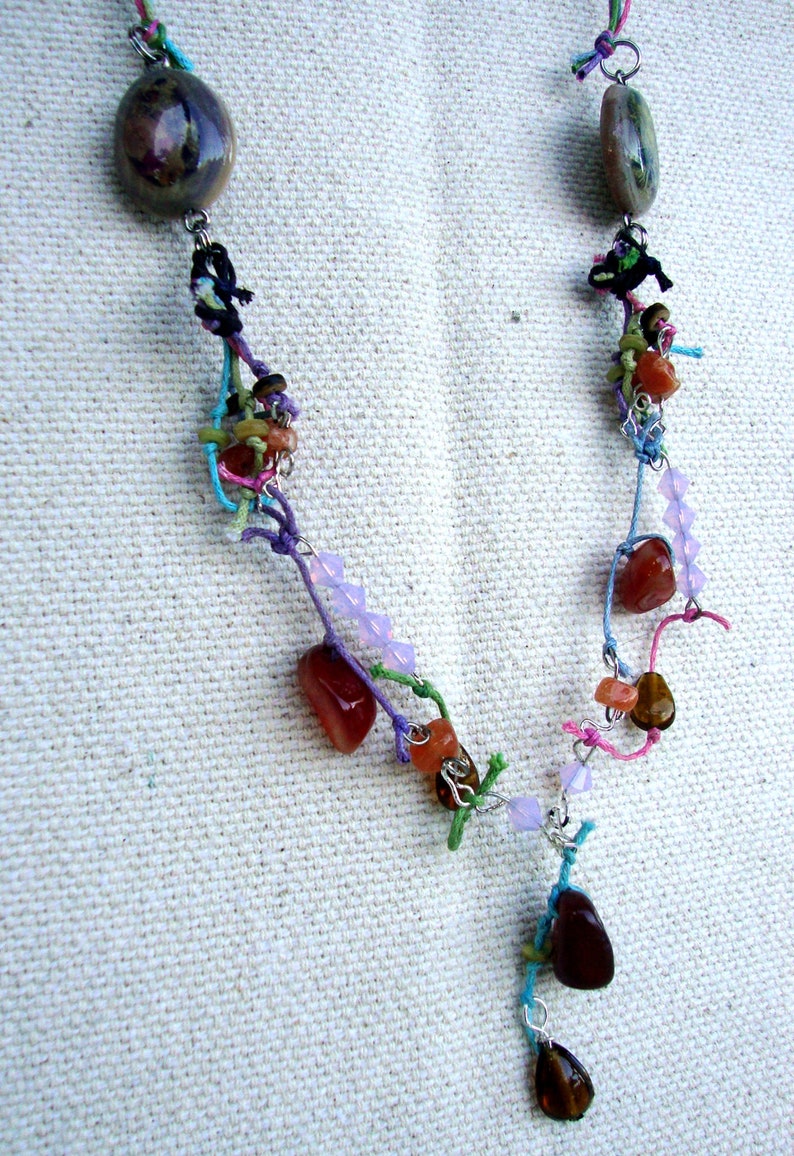 Collier coloré Perles & cabochons bois image 3