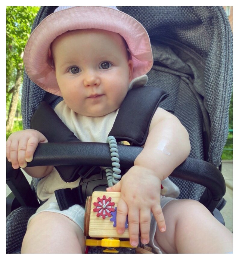 Toddler busy board Activity Baby toy Travel toddler toy Custom Montessori Busy toy cube Fie motor skills Toddler Fidget toy Sensory board