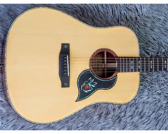 ヤマハFG-180型ギター、ローズウッド製ピックガード、アバロンインレイ