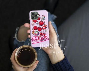 Puede incluir: Un juego de tres tazas de cerámica con un acabado mate moteado. Las tazas son de color crema, gris claro y gris oscuro. Cada taza tiene un diseño simple y minimalista.