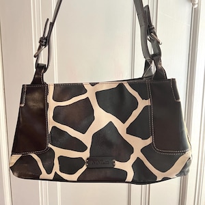 1990s Vintage Nine & Co. Faux Leather Giraffe Pattern Handbag