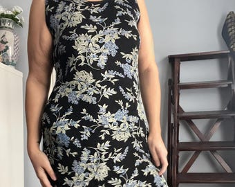 Size 14-18 | 1990s Vintage Coldwater Creek Plus size Blue and Black Floral Dress