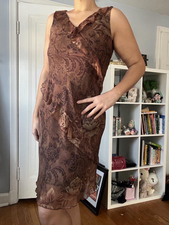 Size 12 | 1990s Vintage Believe Petie Floral dress with Ruffle