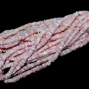 Perline quadrate Heishi in opale rosa Perline quadrate lisce in opale rosa Perline quadrate Heishi in opale rosa Perline semplici in opale rosa Perline quadrate in opale