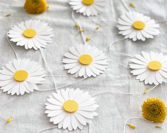 Daisy Chain Decor - Etsy