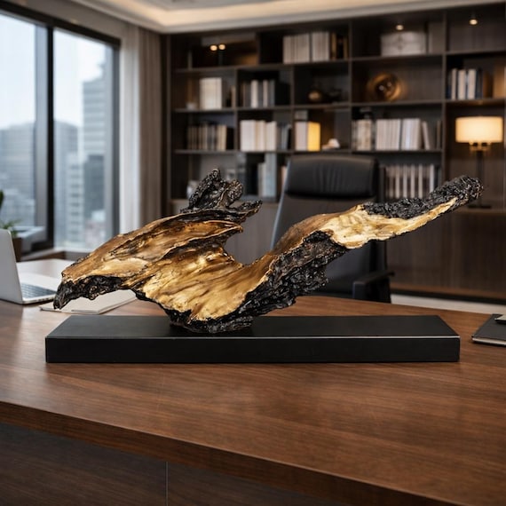 ビンテージ　wood abstract sculpture 右側　盛永省治 VICKY Yao-modern Abstract Resin Sculpture | Gold & Black Driftwood