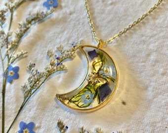 Forget-Me-Not Necklace, Crescent Moon Necklace, Blue Flower, Crescent Moon, Pressed Flower Jewelry, Real Flower Jewelry, Pressed Flowers