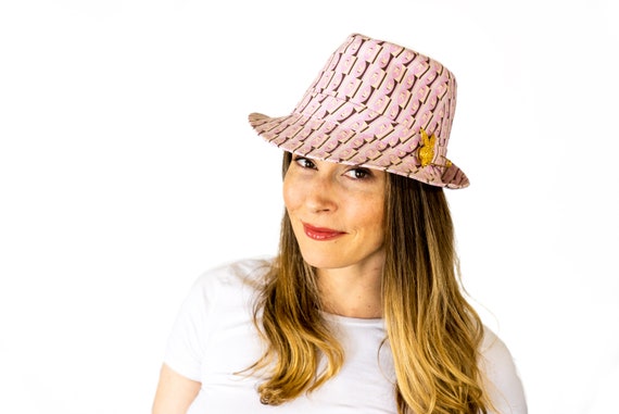 UNIQUE Playboy Fedora Dick Tracy Style 
