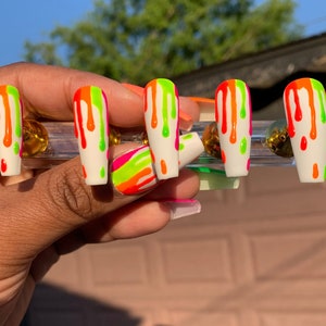 Reusable Gel X Press on Nails Rainbow Drip